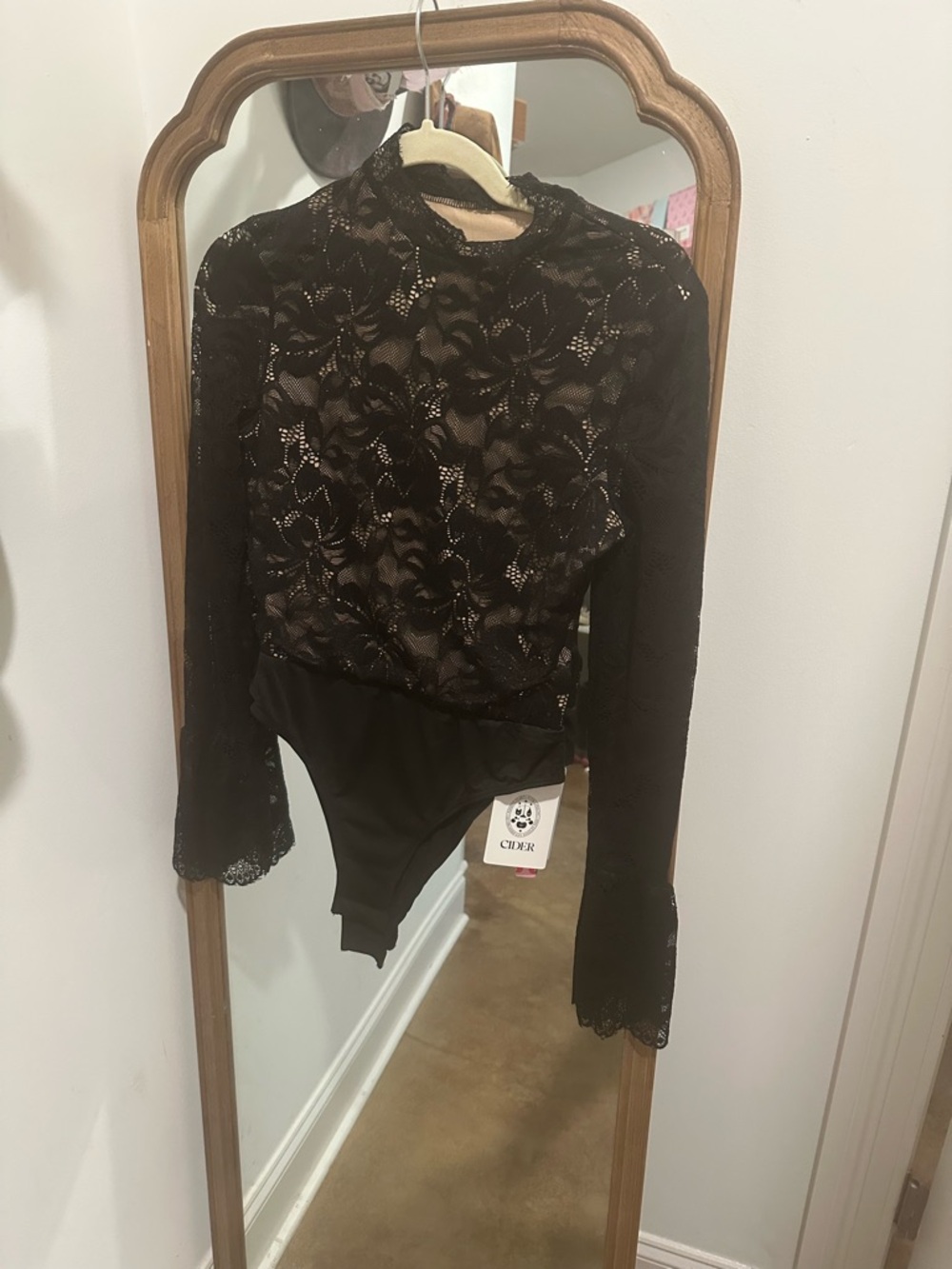 cider Black Lace Long-Sleeve Bodysuit small - Picture 3 of 3